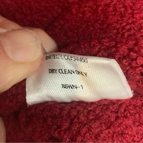 Eileen Fisher Rich Red Wool Blend V-Neck Sweater XL minor spots at cuff - Picture 12 of 14